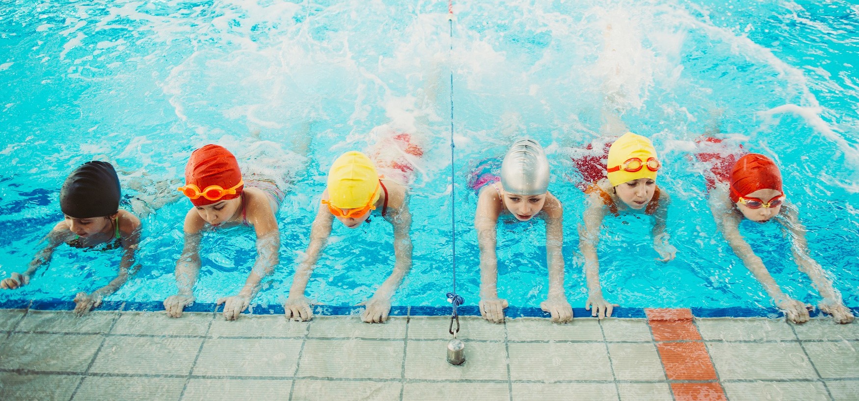 Игры в бассейне для взрослых девочек